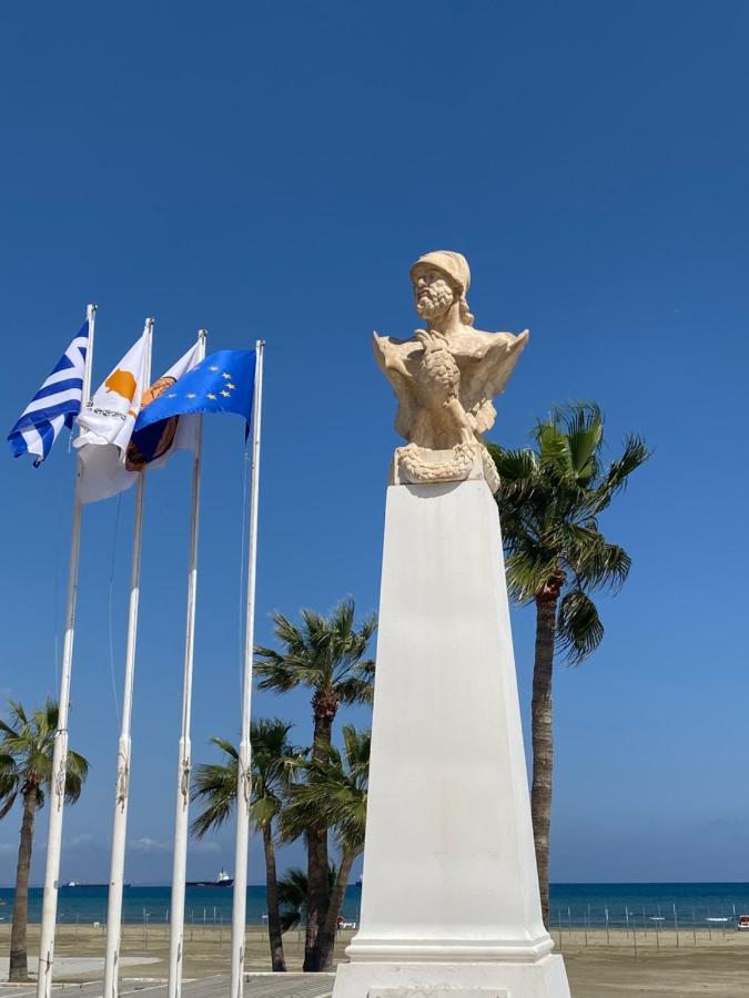 Larnaca Beach Apartment 1A 外观 照片