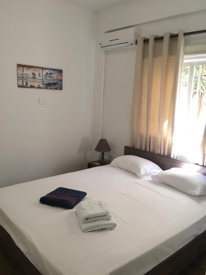 Larnaca Beach Apartment 1A 外观 照片