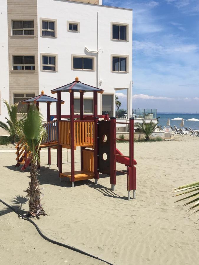 Larnaca Beach Apartment 1A 外观 照片