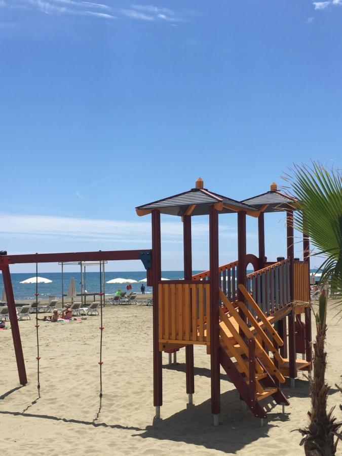 Larnaca Beach Apartment 1A 外观 照片