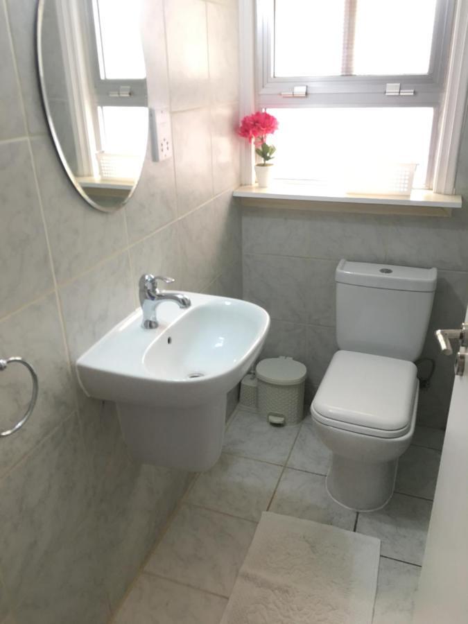 Larnaca Beach Apartment 1A 外观 照片