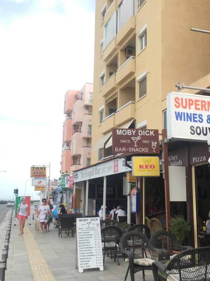 Larnaca Beach Apartment 1A 外观 照片